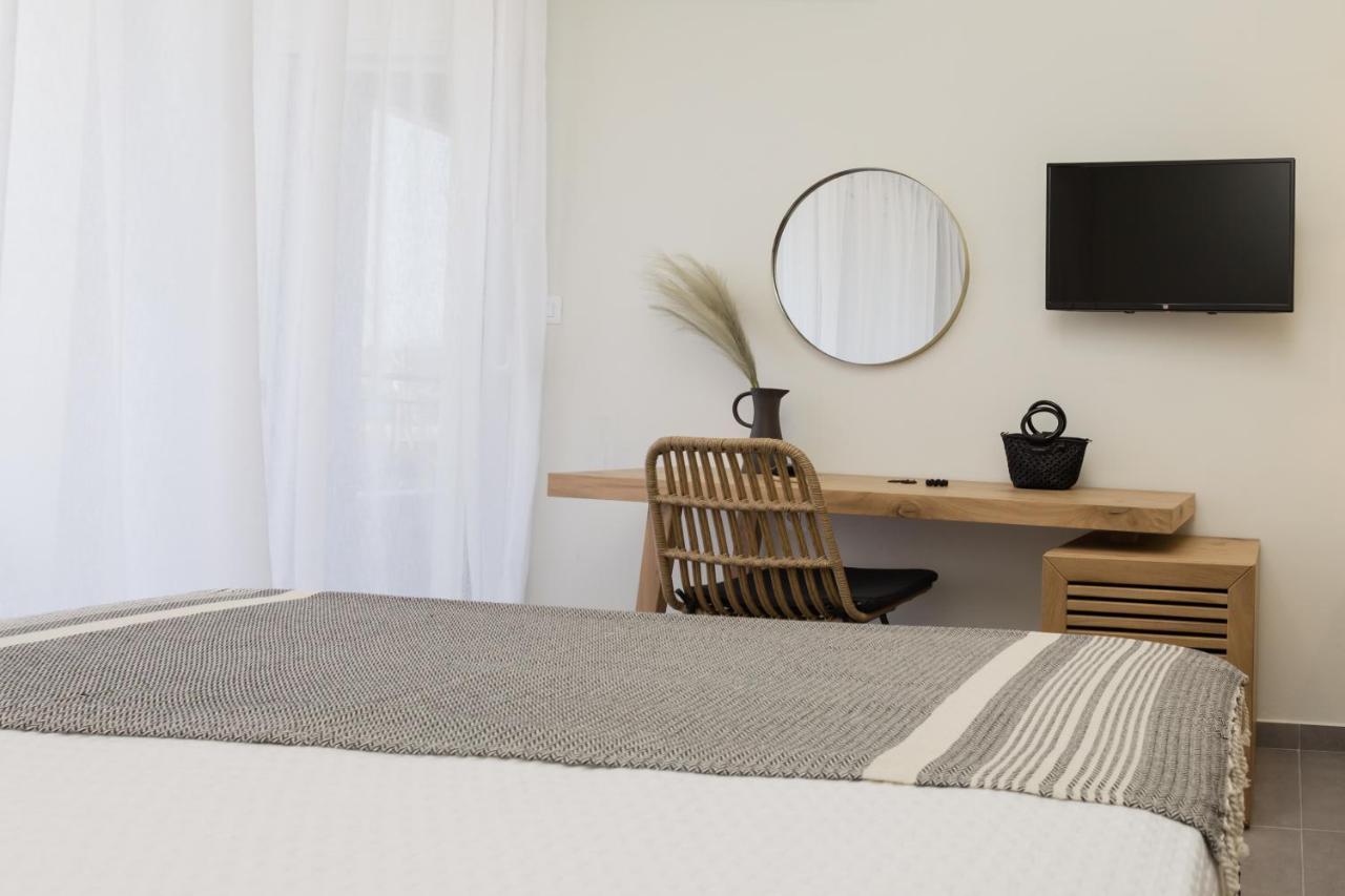 Anemelia Luxury Apartments Аргостолион Екстериор снимка